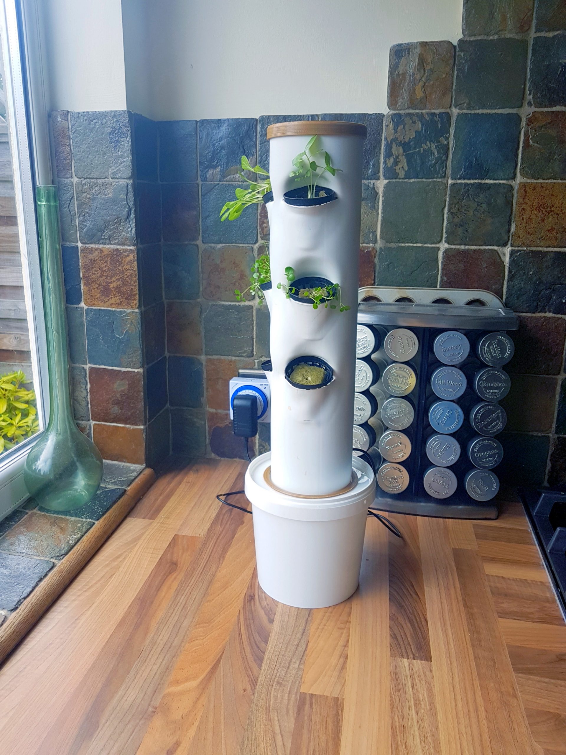V-Pot indoor vertical hydroponic herb garden